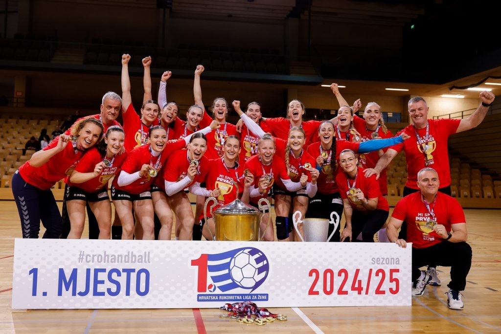 Podravkašice sa savršenim učinkom završile prvenstvo te zasluženo primile pehar i medalje