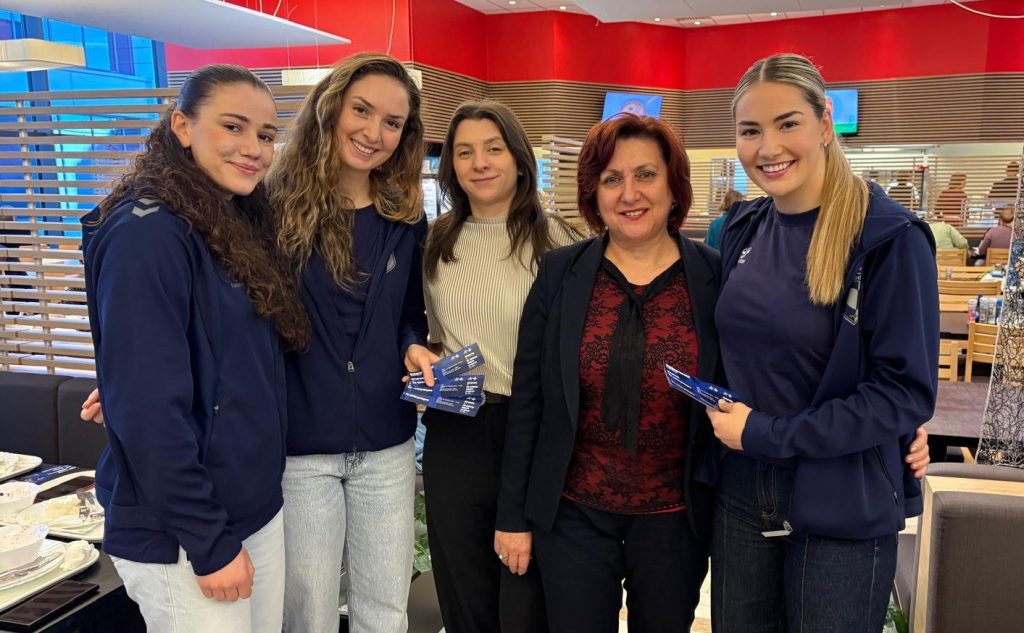 Zaposlenicima naših vjernih sponzora tradicionalno podijeljene ulaznice