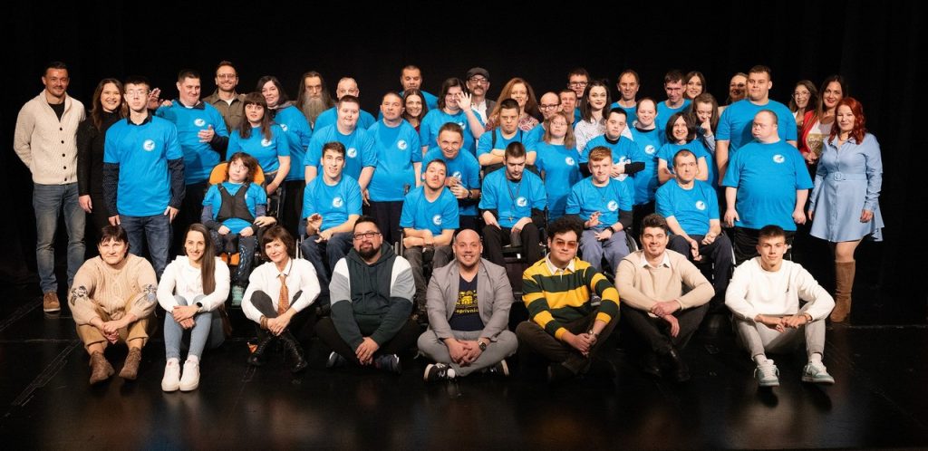 Snježana Petika i Antonia Tucaković sudjelovale u humanitarnom fotografiranju za Udrugu Latice